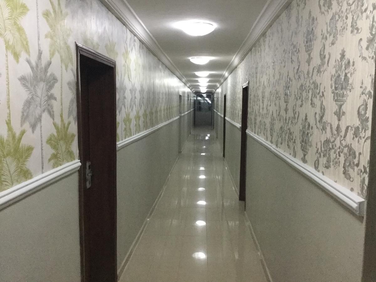 Royal Kaft Hotel Ikorodu Esterno foto